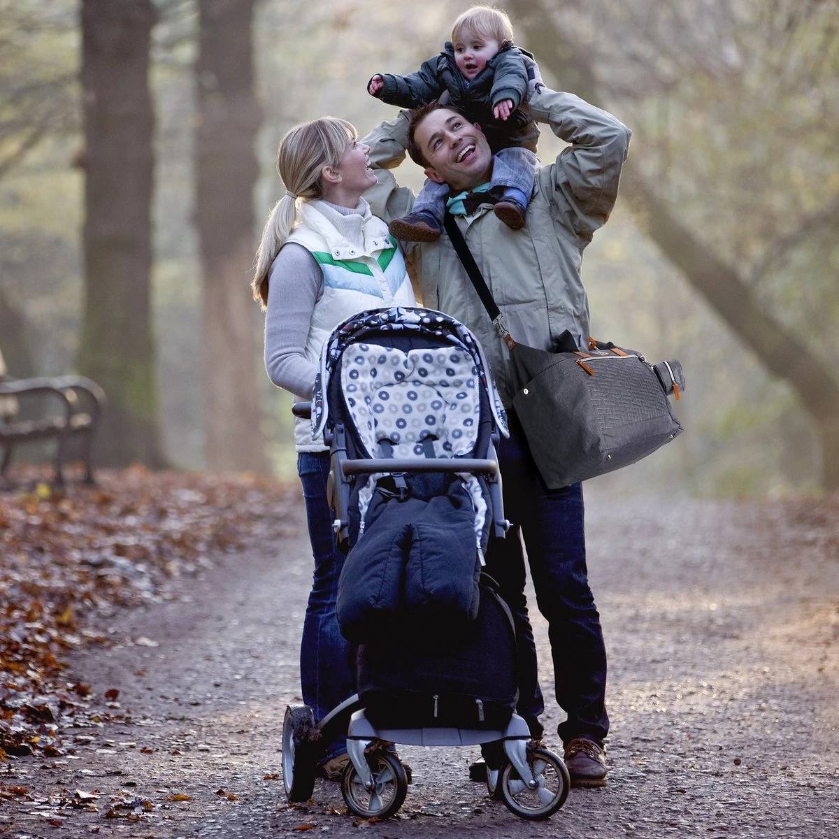 Brisby Slijtvaste Luiertas - Verzorgingstas Groot - Grijs - Inclusief Verschoonmatje - Isoleervakken - Fopspeen Houder - Makkelijk Te Bevestigen Aan De Kinderwagen - Afbeelding 6