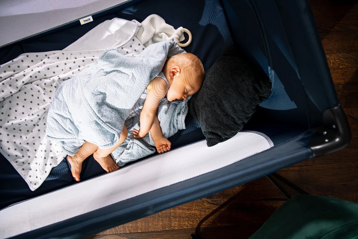 Hauck Dream N Play Plus Campingbedje - Navy - Afbeelding 11